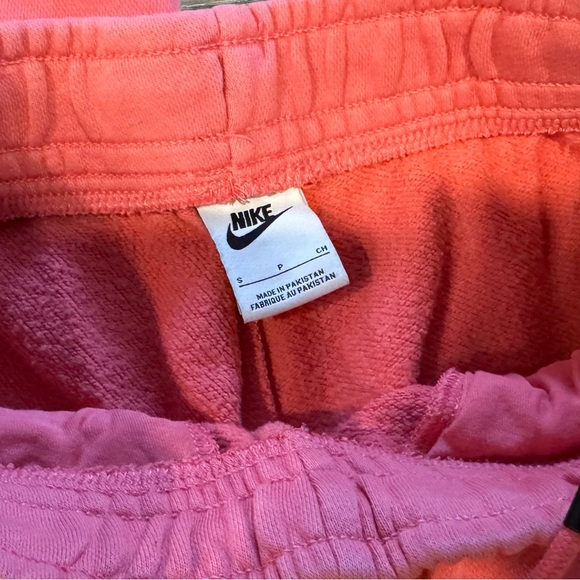 Nike Rush Pink Joggers - Picture 5 of 5